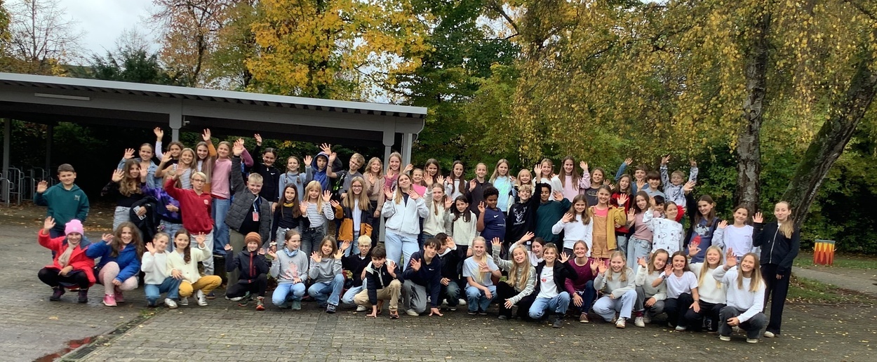 Der Unterstufenchor im Oktober 2025 Der Unterstufenchor im Oktober 2025