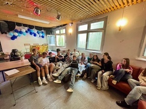 Die 7d mit feurigem Eifer beim Kochduell