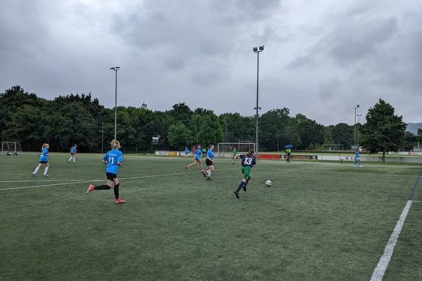 JtfO Fu�ball M�dchen