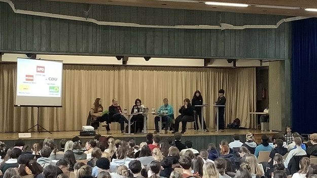 Podiumsdiskussion am 09. Januar 2026 Podiumsdiskussion am 09. Januar 2026